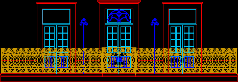Балкон с коваными перилами